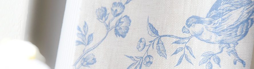 Little Barn - curtains